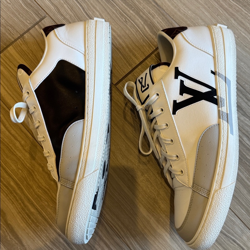 Louis Vuitton Charlie Sneakers - Picture 4 of 10